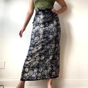 Black, white and light purple swirly shell patterned long wrap skirt